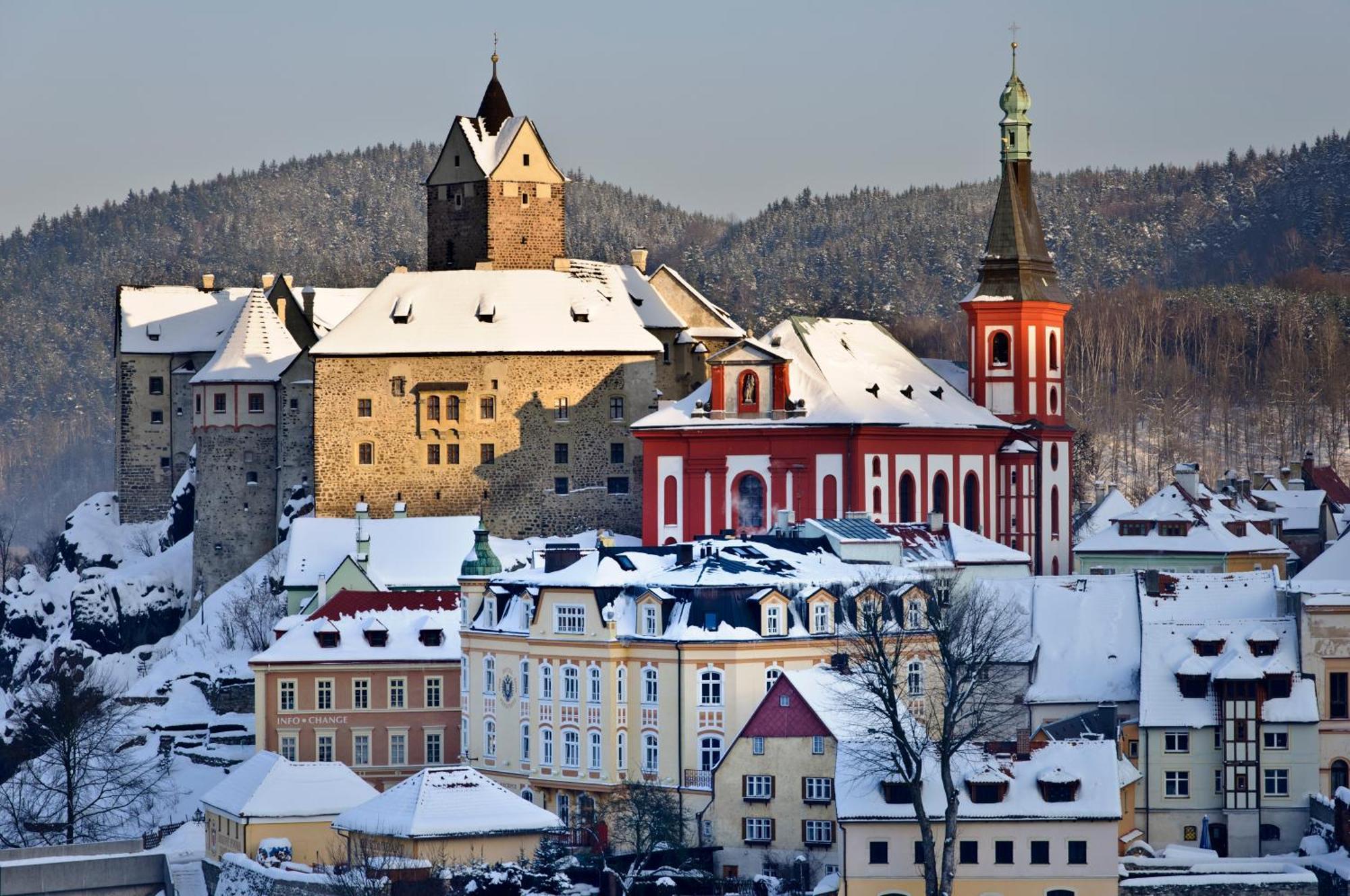 Hotel Cisar Ferdinand Loket Zewnętrze zdjęcie