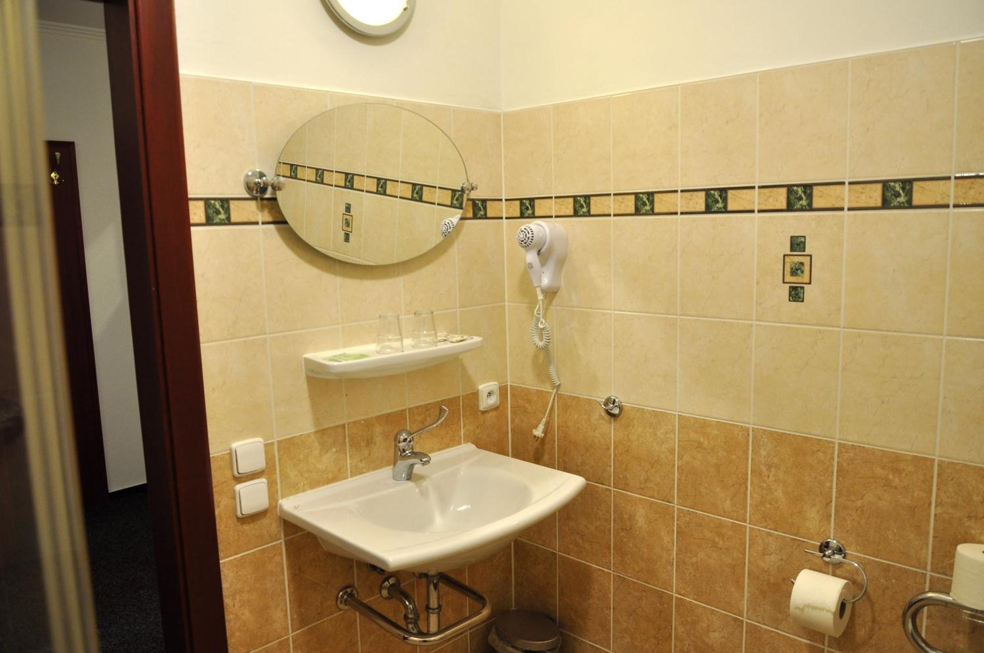 Hotel Cisar Ferdinand Loket Pokój zdjęcie