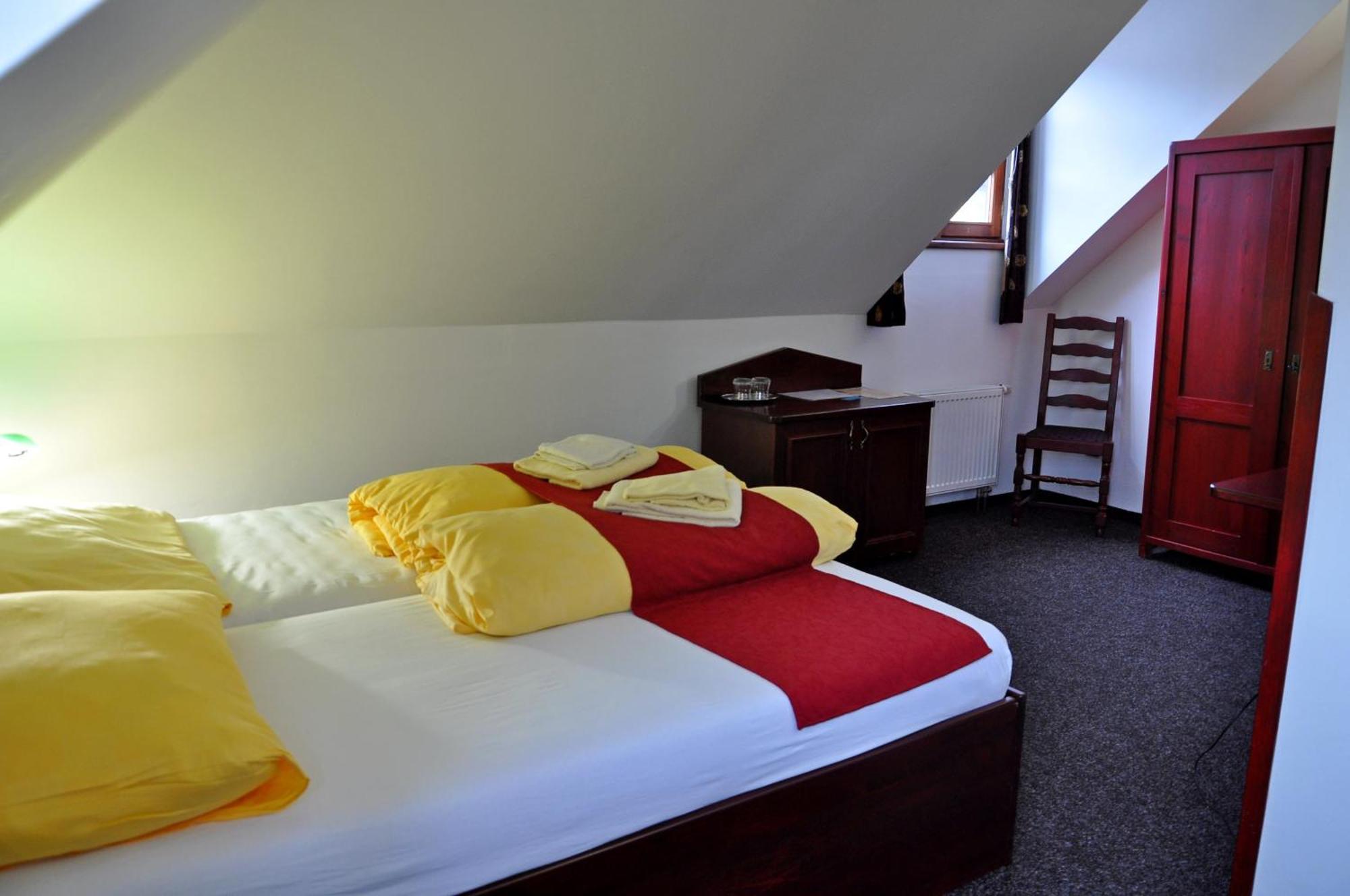 Hotel Cisar Ferdinand Loket Pokój zdjęcie