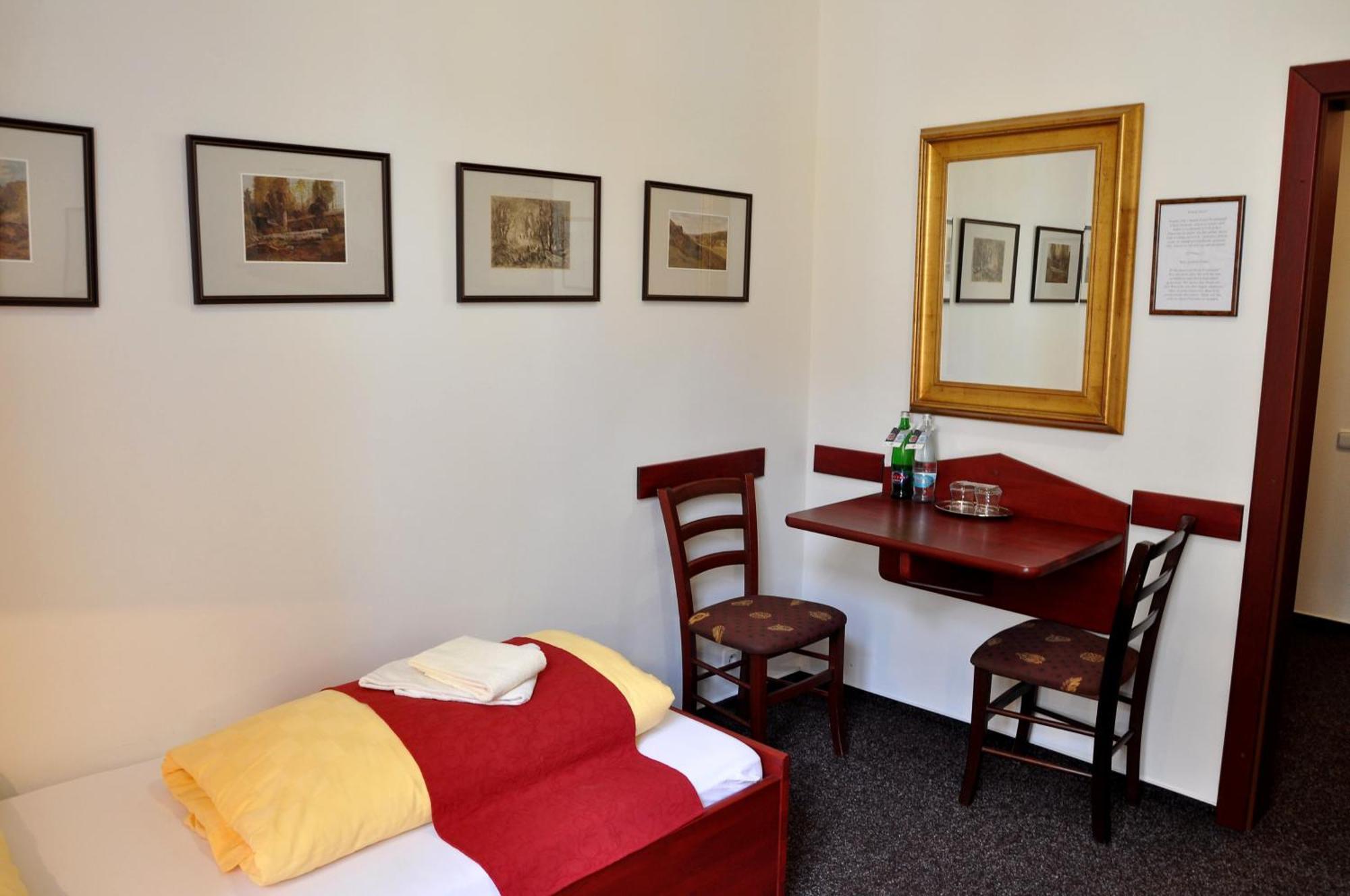 Hotel Cisar Ferdinand Loket Pokój zdjęcie
